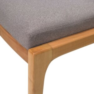Silla en madera de Guindo con asiento tapizado