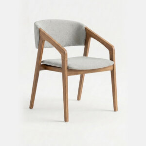 Silla de diseño en madera y tapizado Buclé